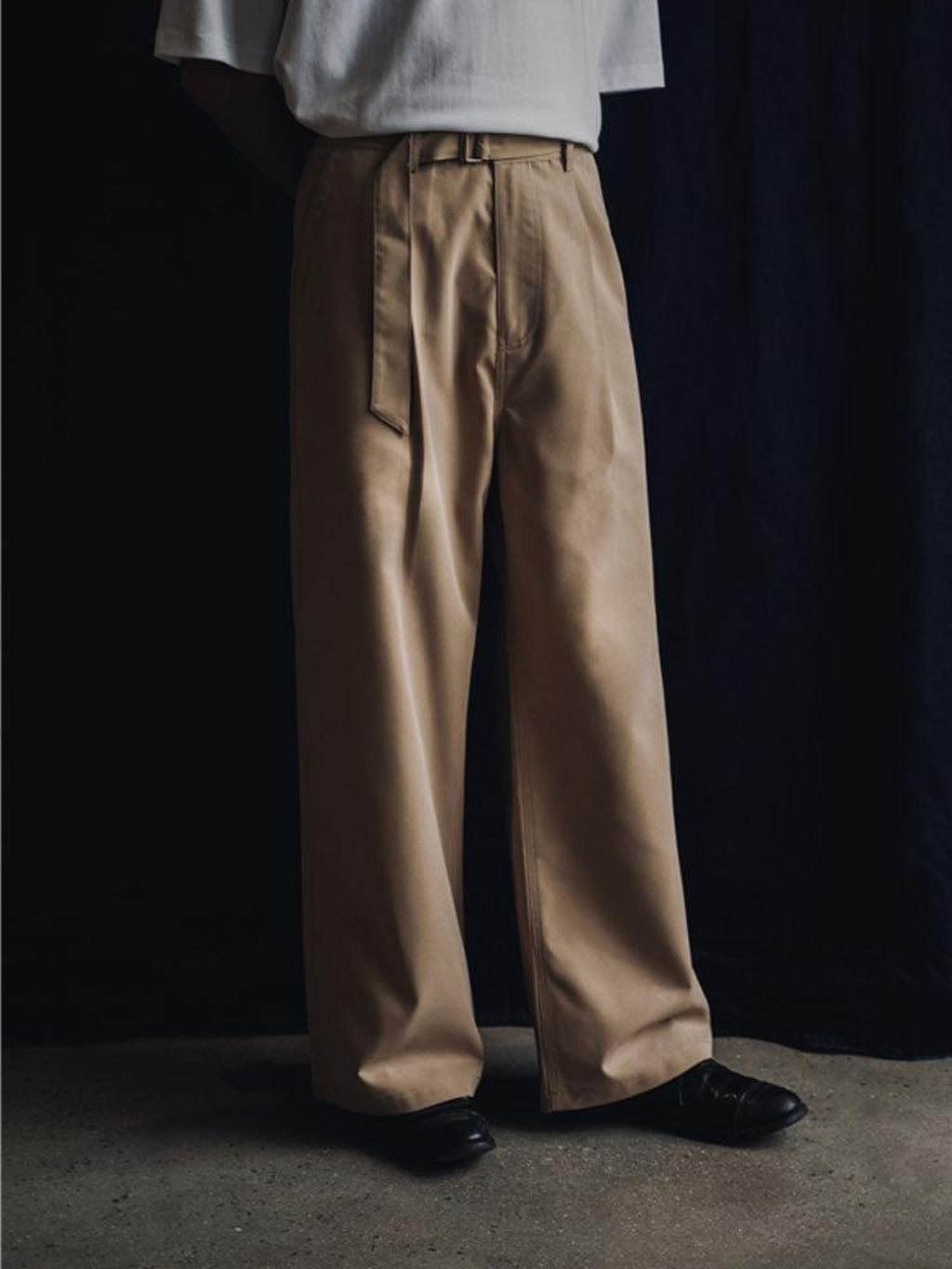 SUPERTOFU Mid Rise Loose Fit Youthful Casual Solid Khaki Black Straight Pants