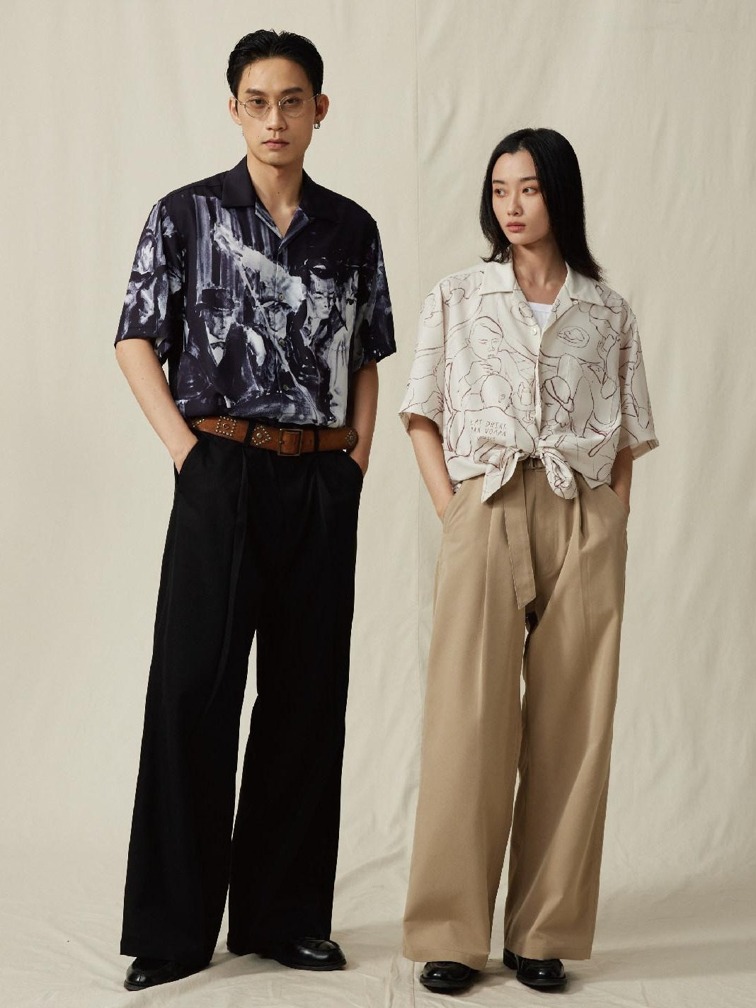 SUPERTOFU Mid Rise Loose Fit Youthful Casual Solid Khaki Black Straight Pants