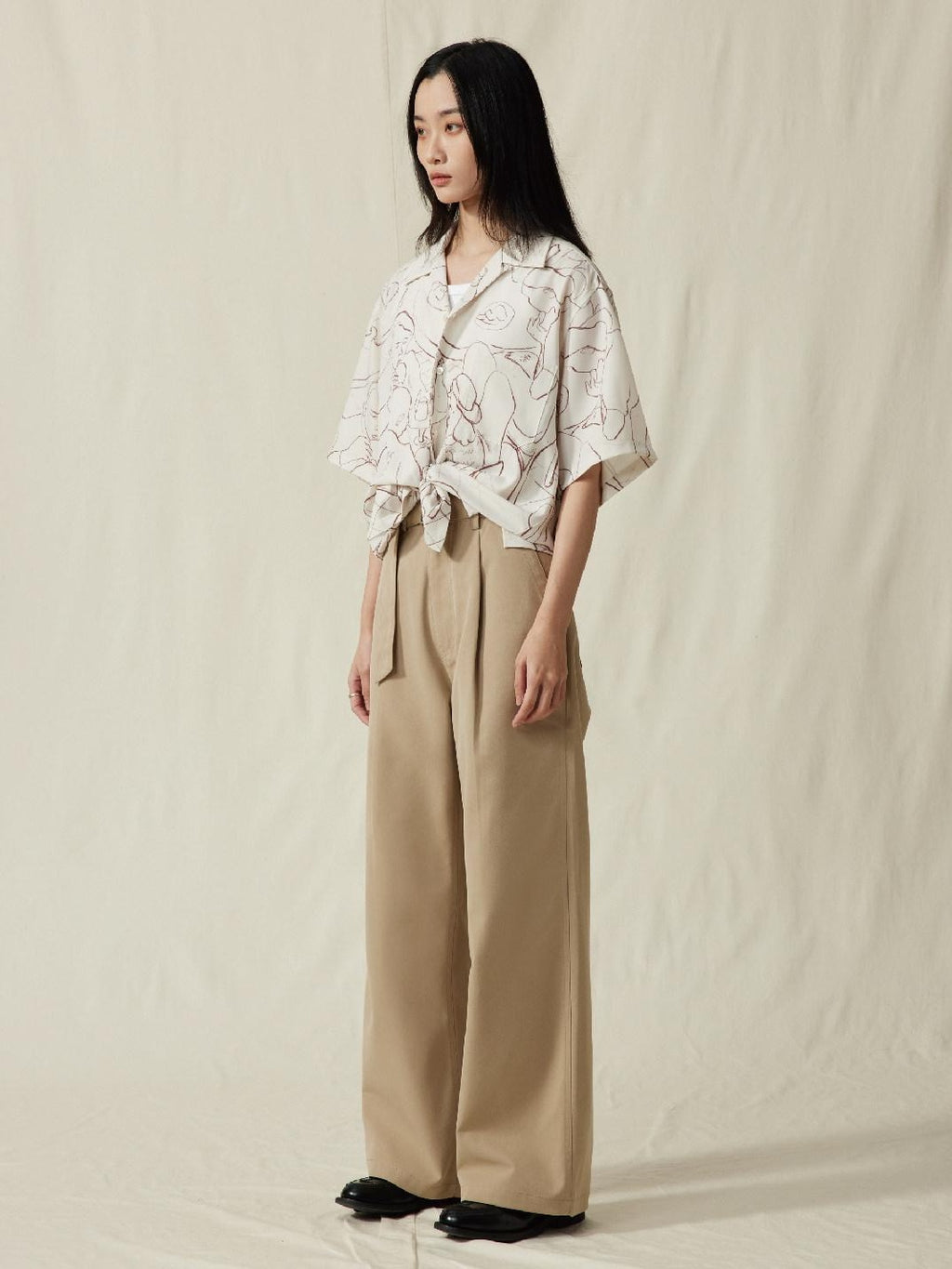 SUPERTOFU Mid Rise Loose Fit Youthful Casual Solid Khaki Black Straight Pants