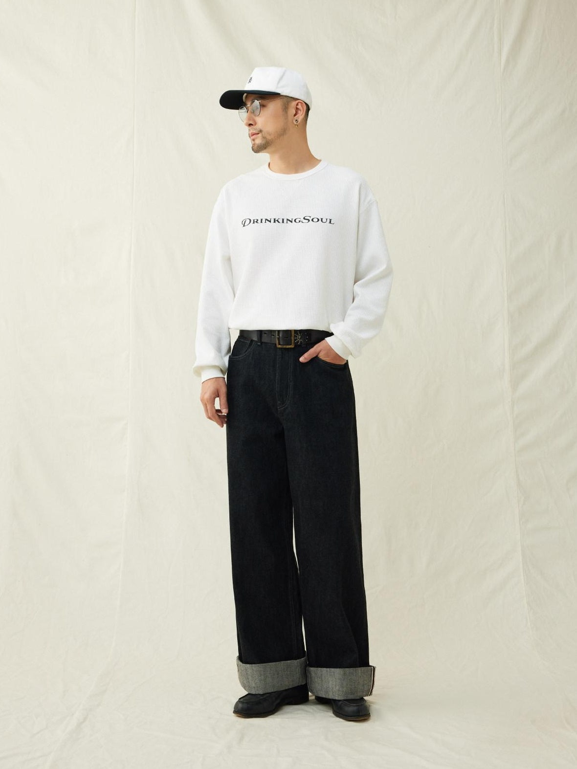 SUPERTOFU Mid Rise Selvedge Vintage Loose 100 Percent Cotton Black Youth Straight Jeans