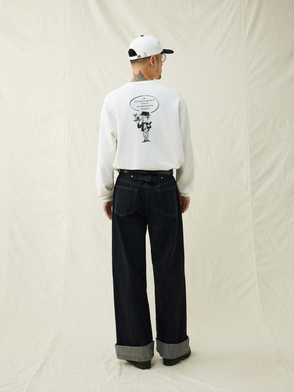 SUPERTOFU Mid Rise Selvedge Vintage Loose 100 Percent Cotton Black Youth Straight Jeans