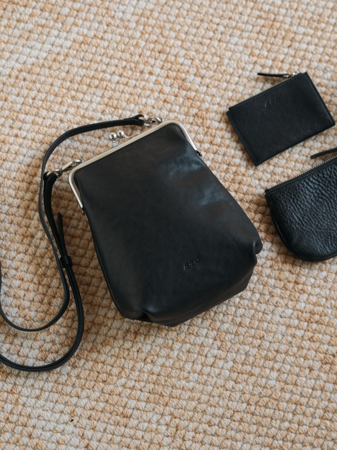 SUPERTOFU Premium Genuine Cowhide Leather Crossbody Sleek Black Everyday Bags