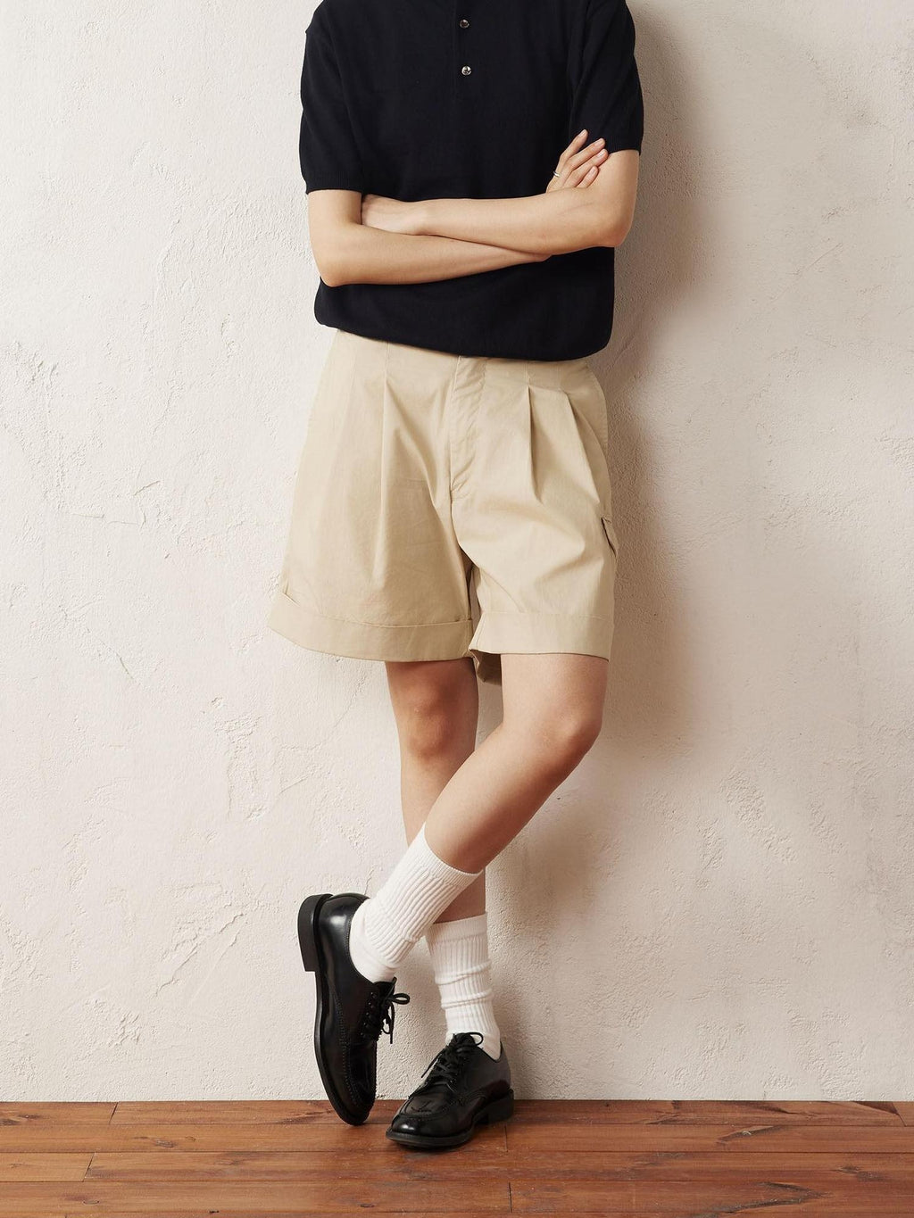 SUPERTOFU Pure Cotton Mid Rise Regular Fit Casual Solid Khaki Black Short Trousers
