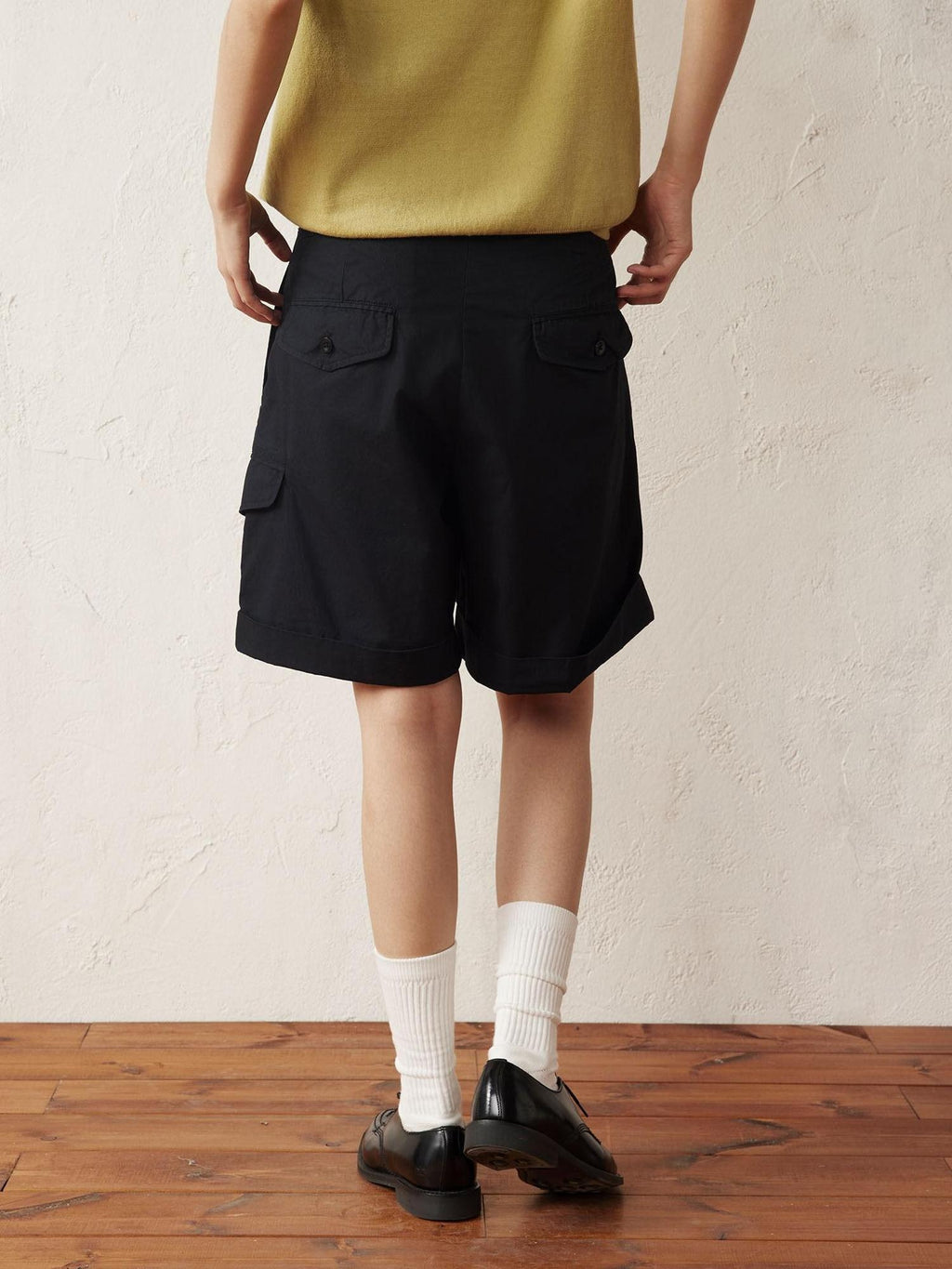 SUPERTOFU Pure Cotton Mid Rise Regular Fit Casual Solid Khaki Black Short Trousers