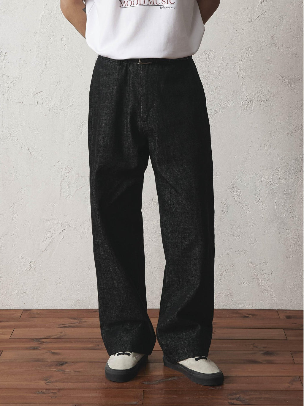 SUPERTOFU Pure Cotton Mid Rise Vintage Zipper Casual Black Straight Jeans