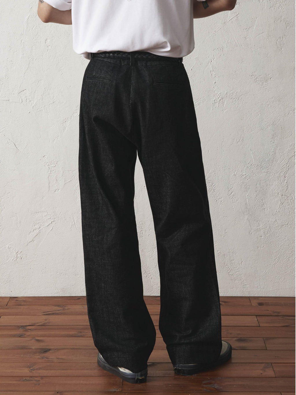 SUPERTOFU Pure Cotton Mid Rise Vintage Zipper Casual Black Straight Jeans