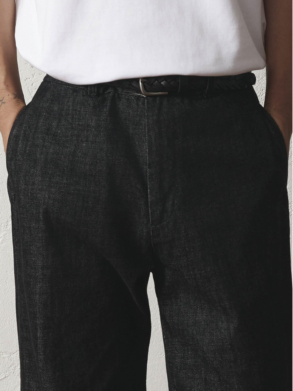 SUPERTOFU Pure Cotton Mid Rise Vintage Zipper Casual Black Straight Jeans