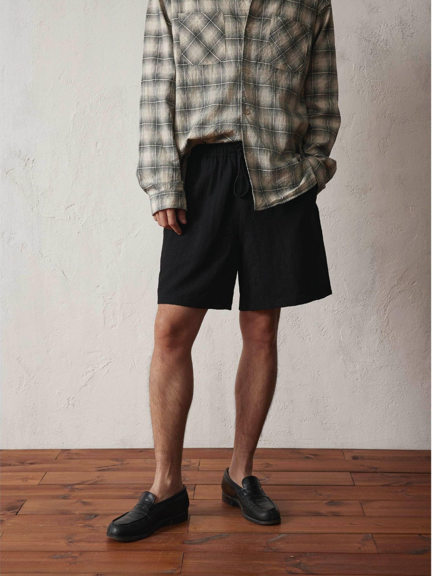 SUPERTOFU Relaxed Fit Cotton Blend Stretch Casual Solid Black Navy Short Trousers