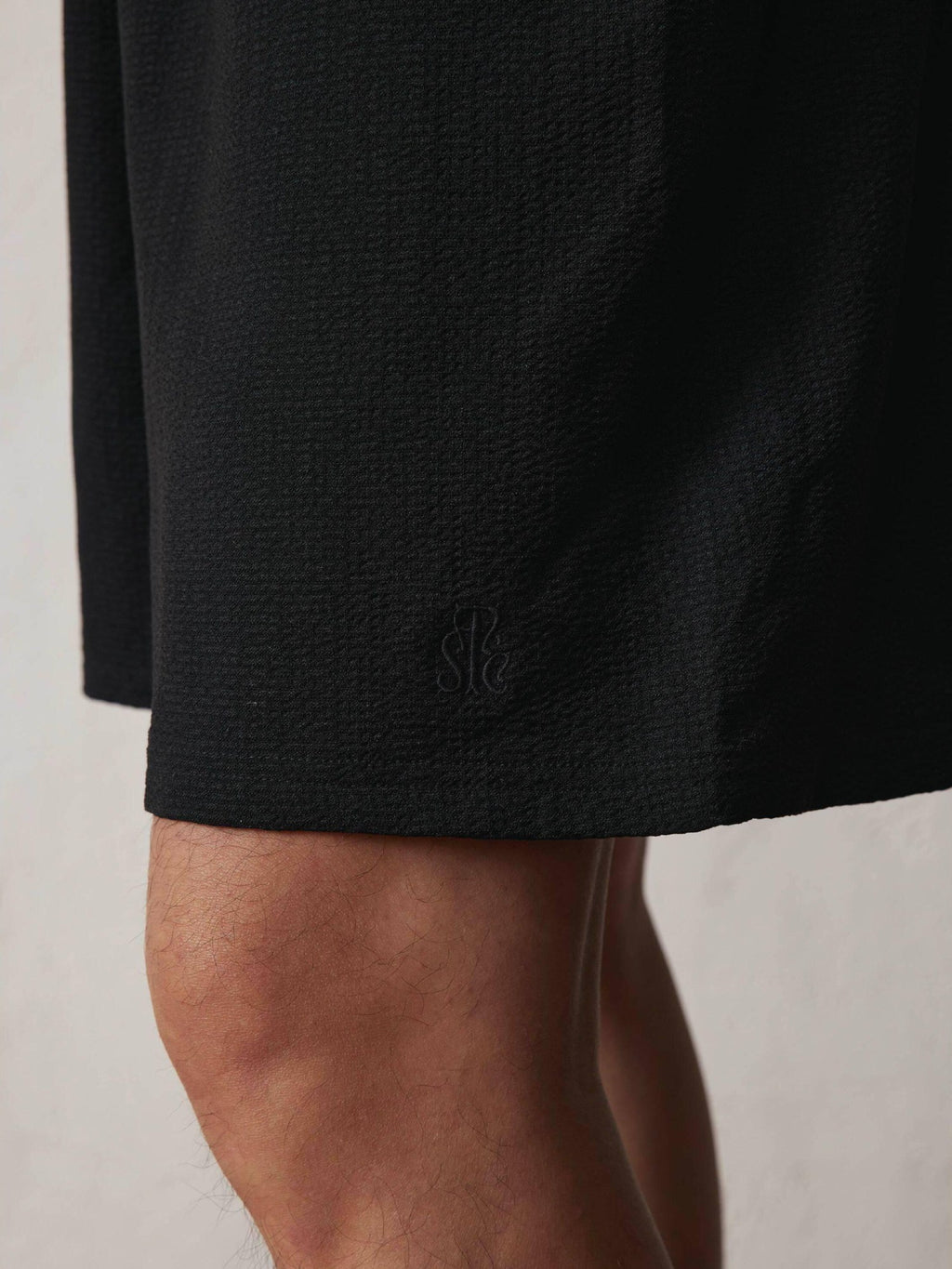 SUPERTOFU Relaxed Fit Cotton Blend Stretch Casual Solid Black Navy Short Trousers