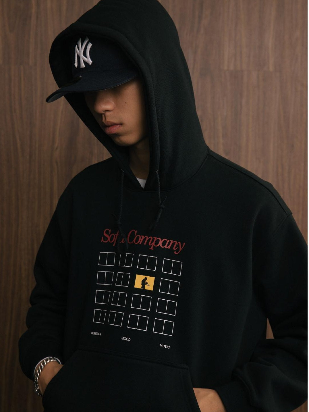 SUPERTOFU Relaxed Fit Pullover Hooded Long Sleeve Youth Black Streetwear Hoodies