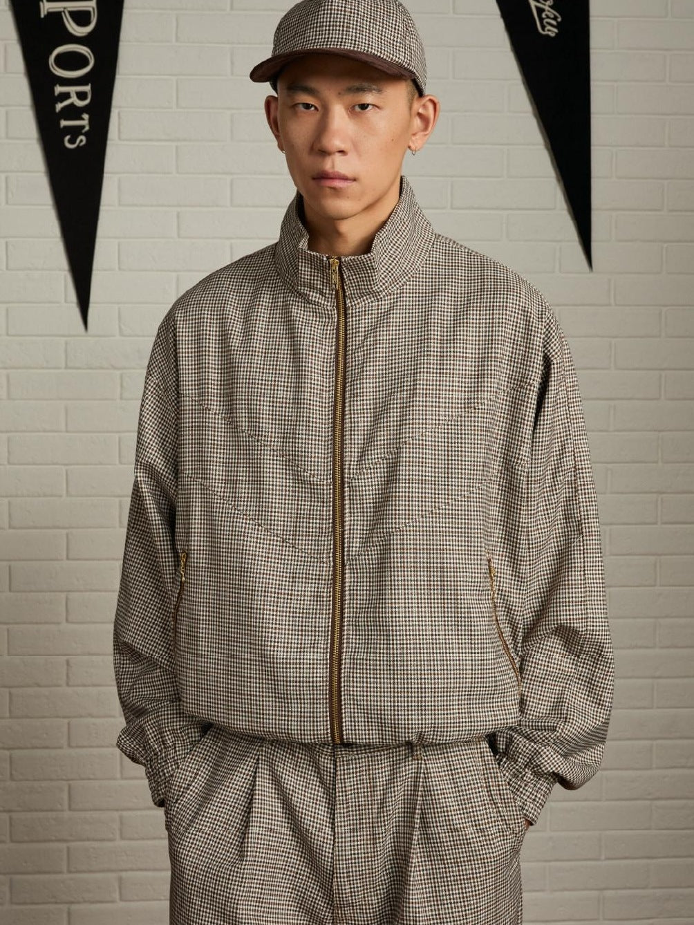 SUPERTOFU Retro Houndstooth Loose Fit Stand Collar Elastic Hem Unisex Zip Track Jackets