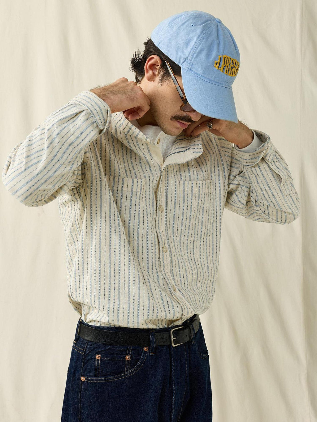 SUPERTOFU Soft 100% Cotton Jacquard Striped Point Collar Long Sleeve Unisex Shirts