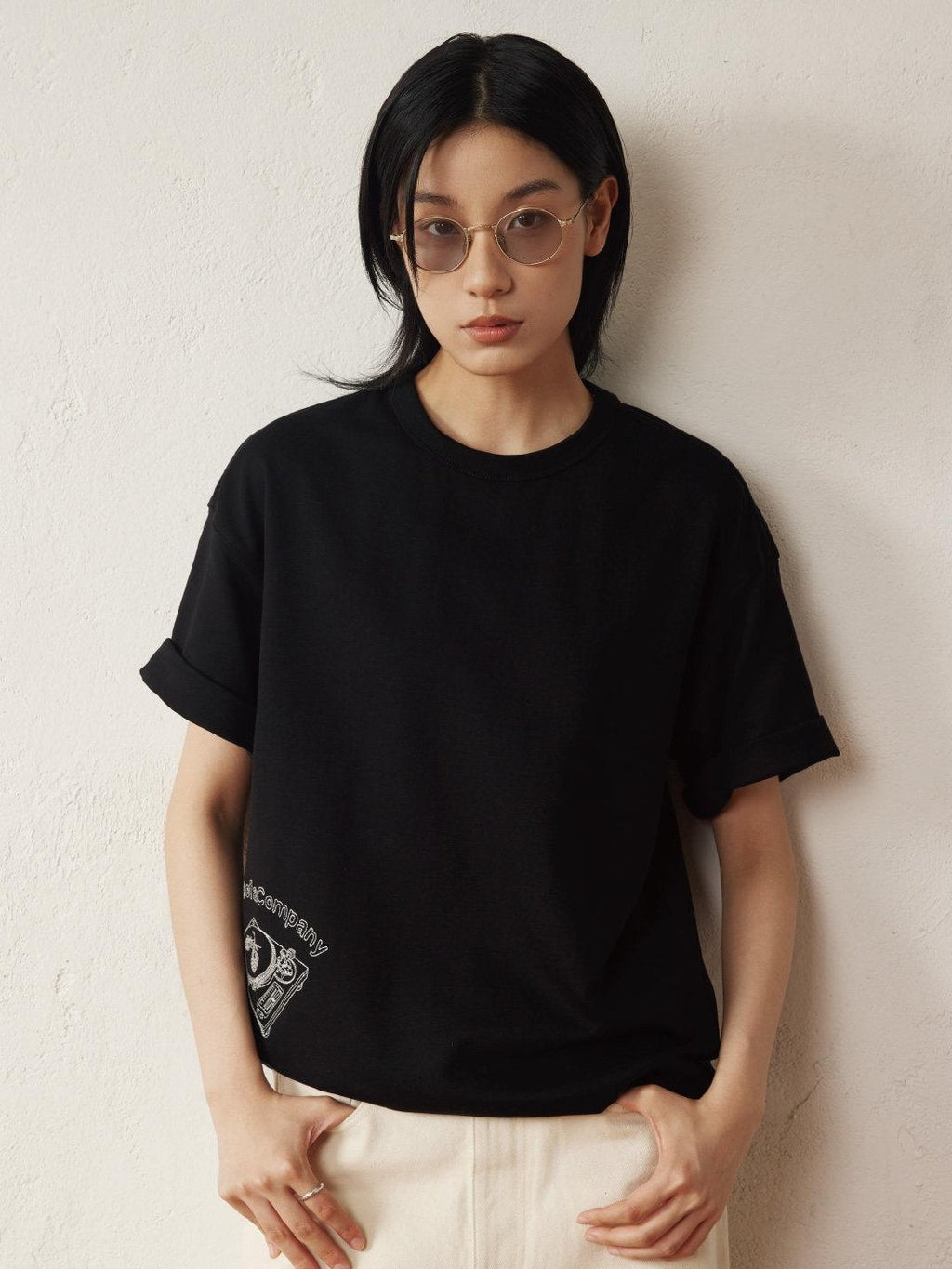 SUPERTOFU Soft Breathable Cotton Loose Fit Vintage Crew Neck Unisex Short Sleeve T-Shirts
