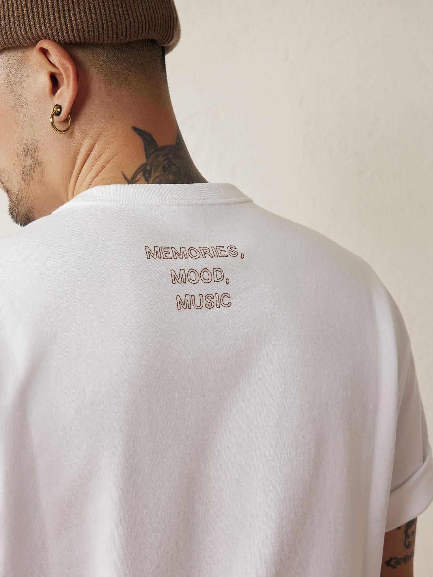 SUPERTOFU Soft Breathable Cotton Loose Fit Vintage Crew Neck Unisex Short Sleeve T-Shirts