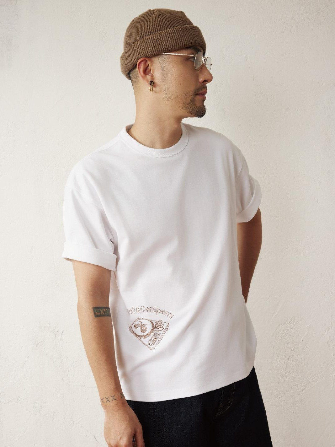 SUPERTOFU Soft Breathable Cotton Loose Fit Vintage Crew Neck Unisex Short Sleeve T-Shirts
