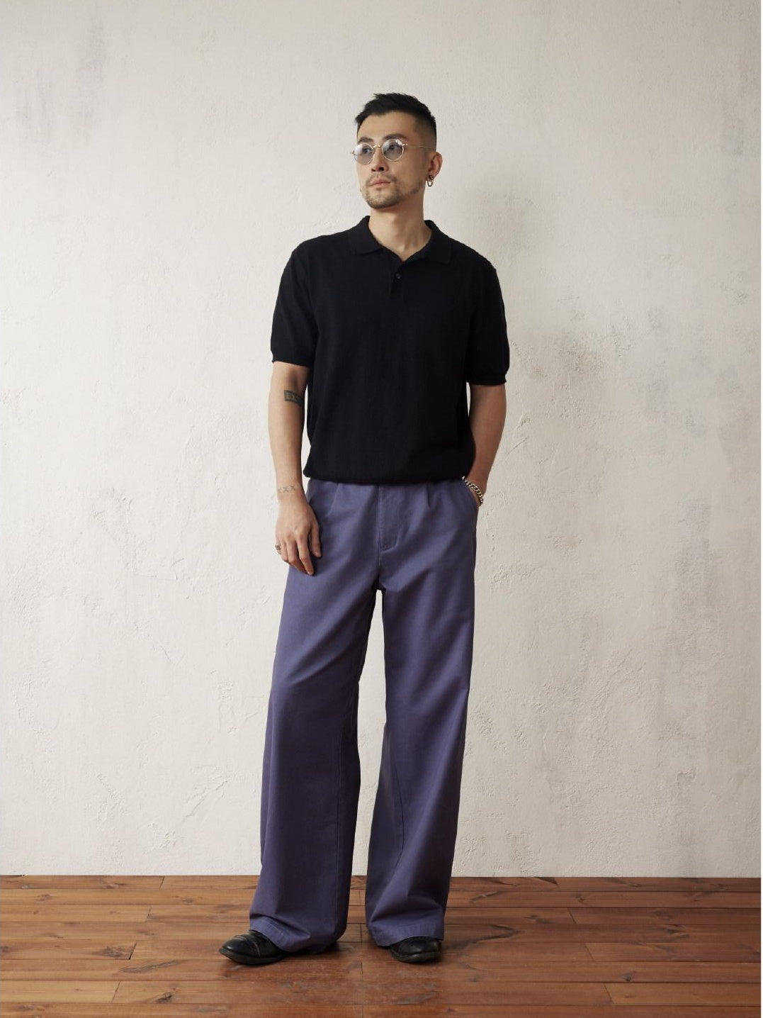 SUPERTOFU Soft Cotton Cashmere Collared Standard Fit Unisex Solid Short Sleeve T-Shirts