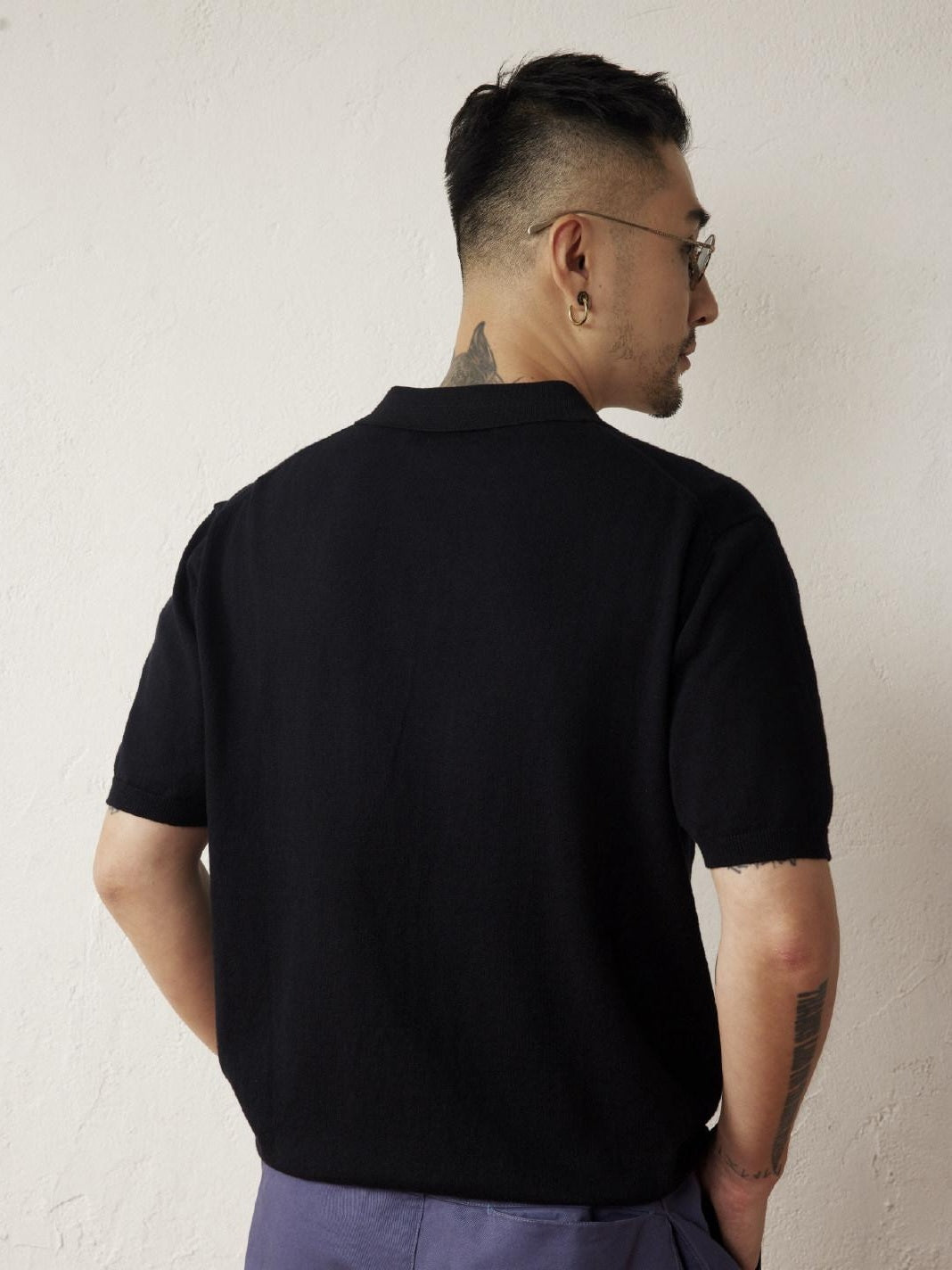 SUPERTOFU Soft Cotton Cashmere Collared Standard Fit Unisex Solid Short Sleeve T-Shirts