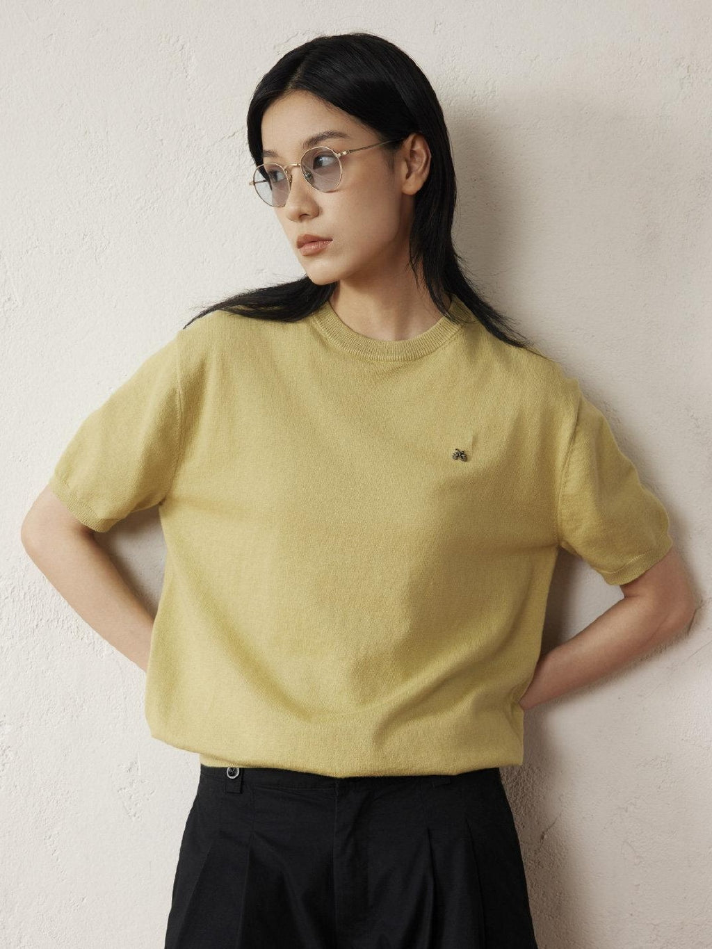 SUPERTOFU Soft Cotton Cashmere Relaxed Crewneck Unisex Minimal Logo Short Sleeve T-Shirts