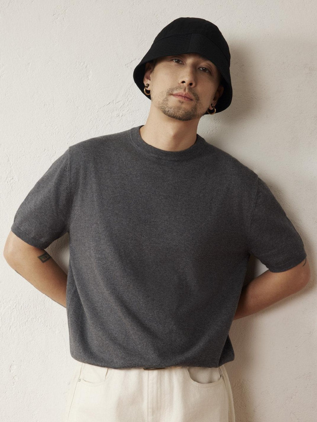 SUPERTOFU Soft Cotton Cashmere Relaxed Crewneck Unisex Minimal Logo Short Sleeve T-Shirts