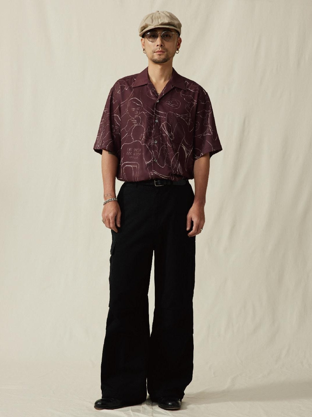 SUPERTOFU Versatile Cargo Loose Fit Youthful Casual Khaki Black Straight Pants