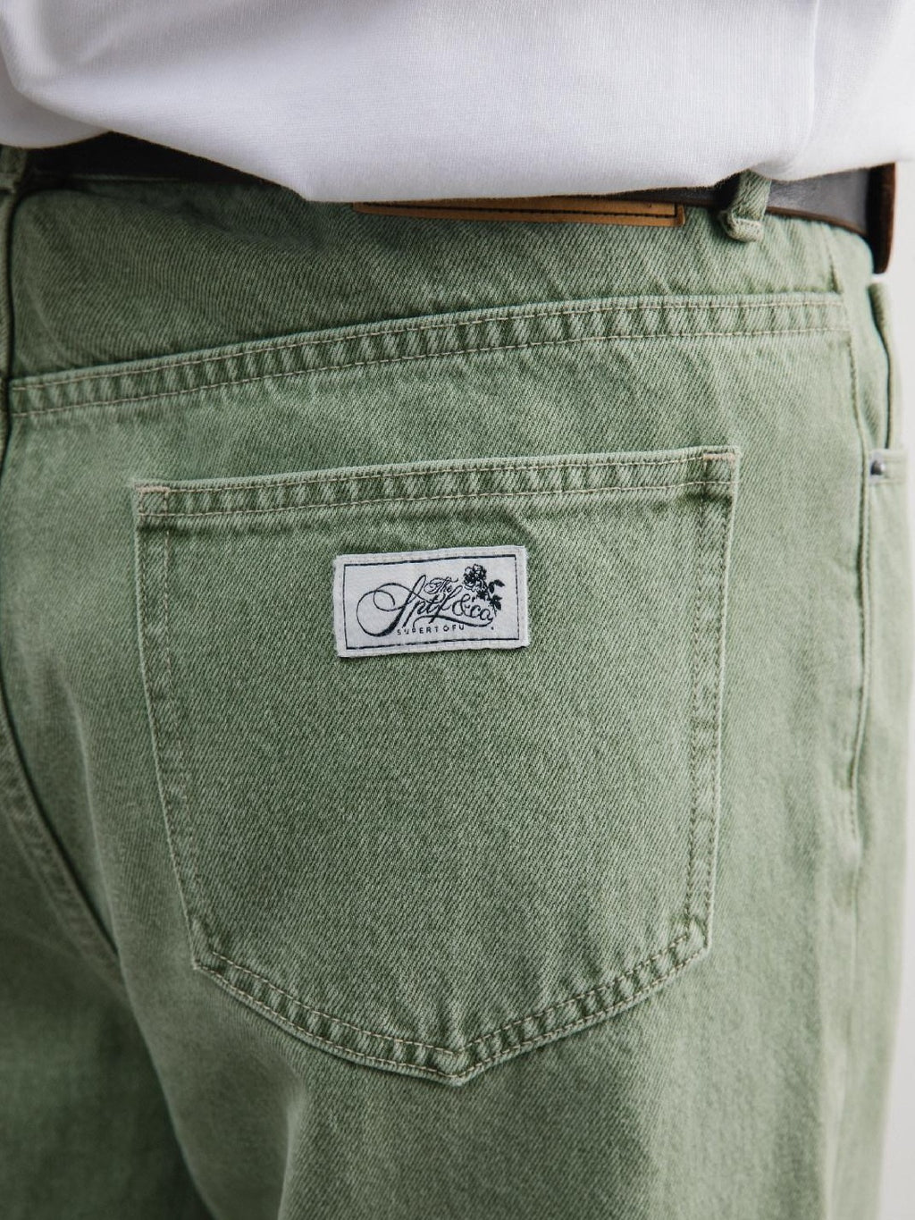 SUPERTOFU Vintage Washed Embroidered Mid Rise Relaxed Cotton Zip Fly Black Straight Jeans