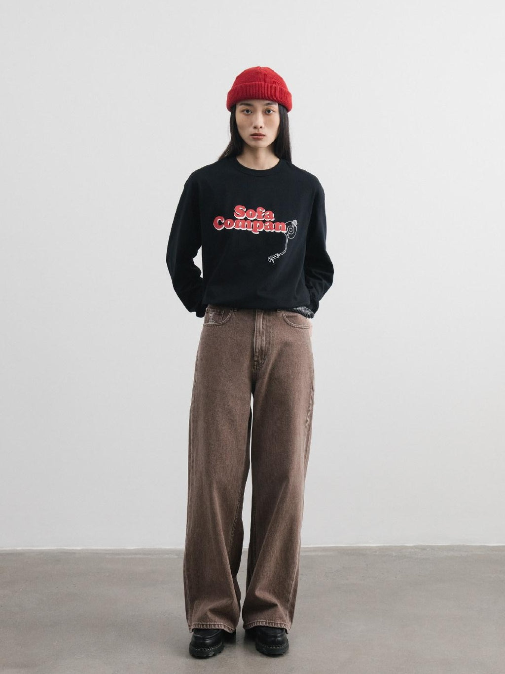 SUPERTOFU Vintage Washed Embroidered Mid Rise Relaxed Cotton Zip Fly Black Straight Jeans