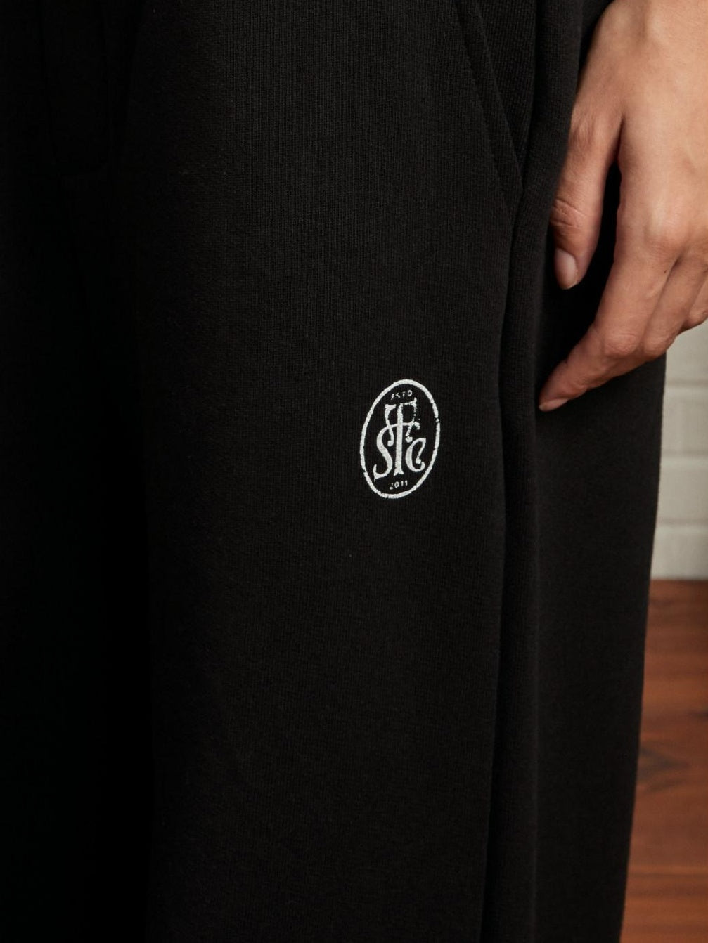 SUPERTOFU Warm Cotton Wide Fit Japanese Vintage Sport Mid Waist Black Gray Straight Pants