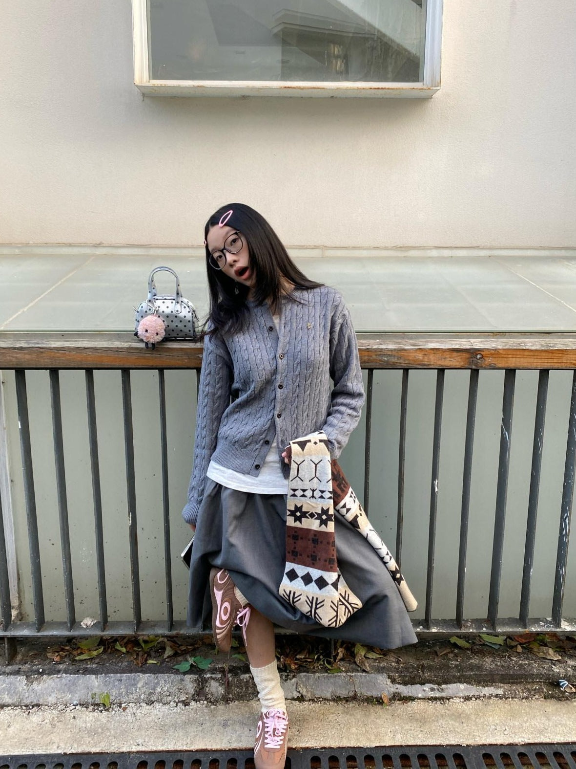 SUPERTOFU Warm Cotton Wool Blend Cable Knit Button Front Loose Unisex Crewneck Cardigans