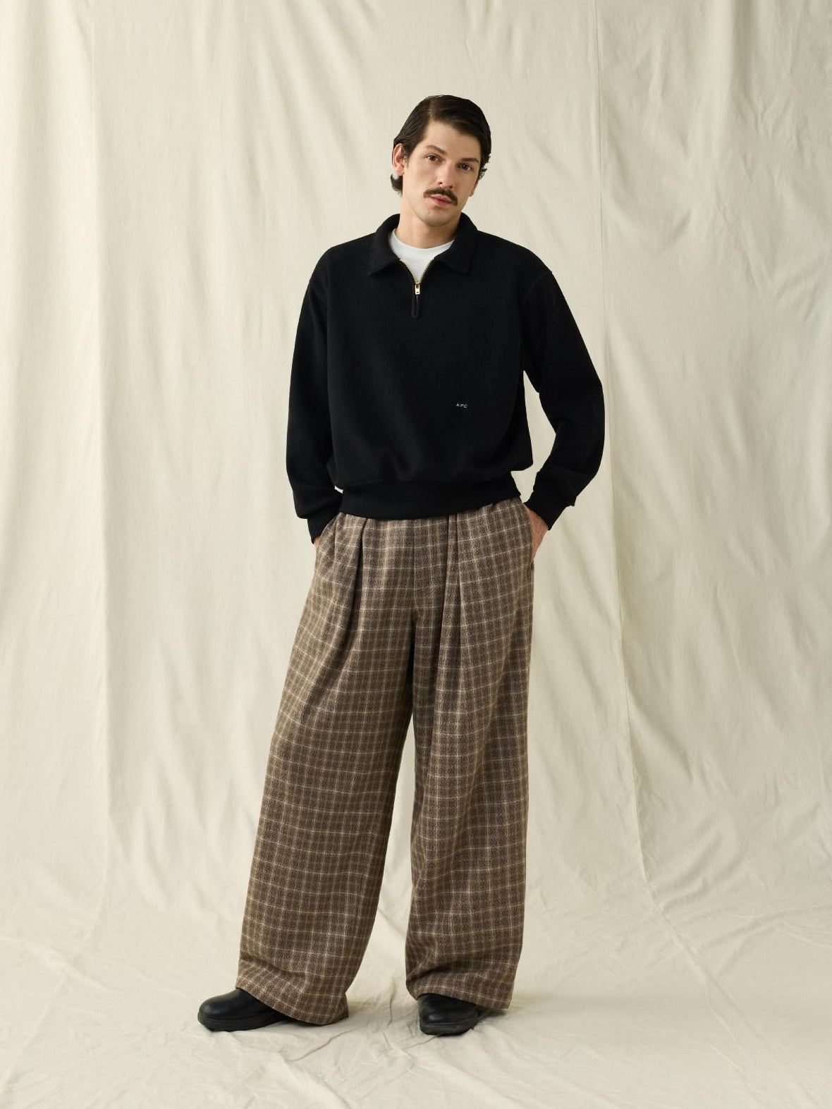 SUPERTOFU Warm Wool Blend Casual Relaxed Unisex Plaid Brown Khaki Wide-Leg Pants