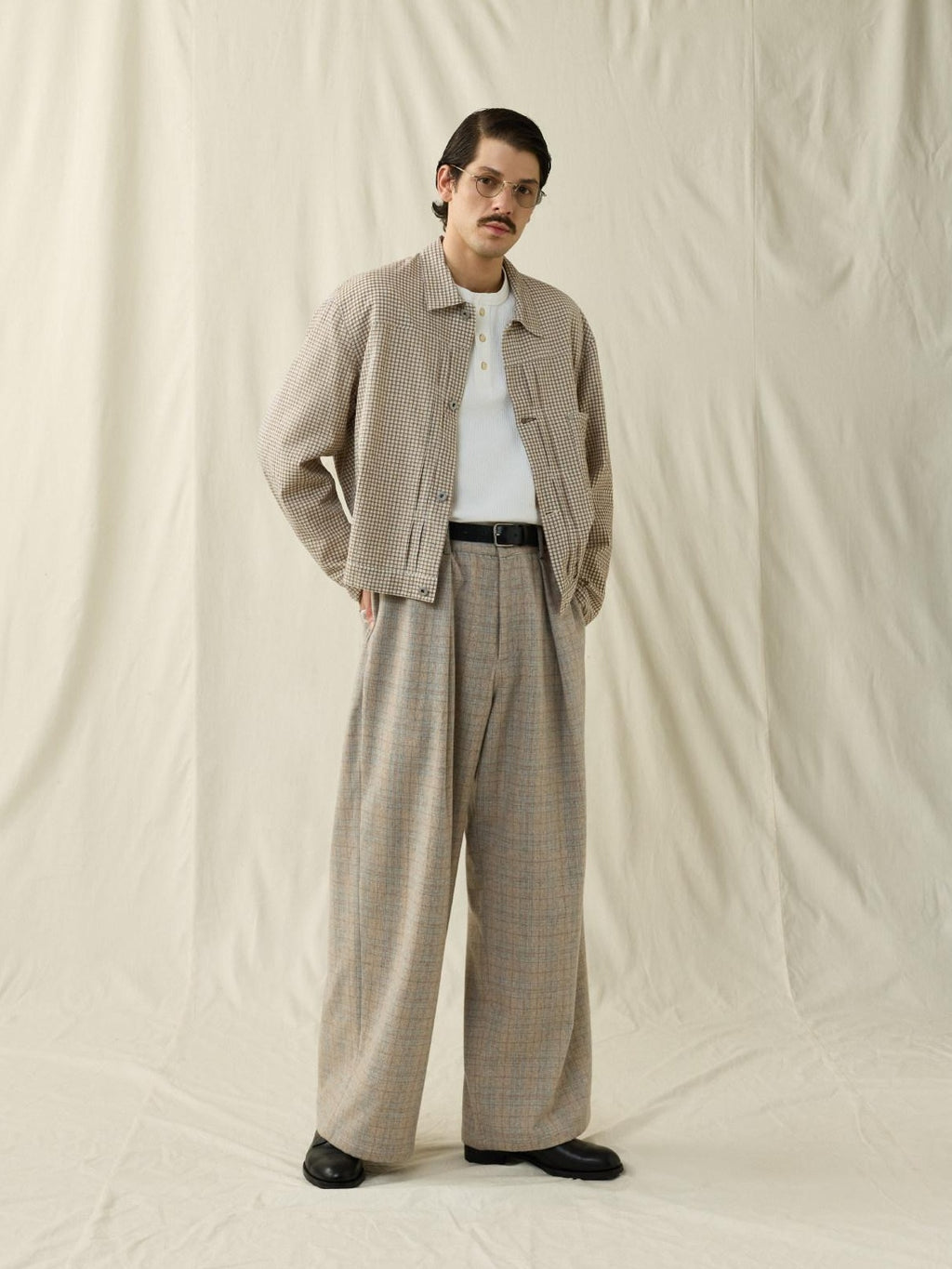 SUPERTOFU Warm Wool Blend Casual Relaxed Unisex Plaid Brown Khaki Wide-Leg Pants