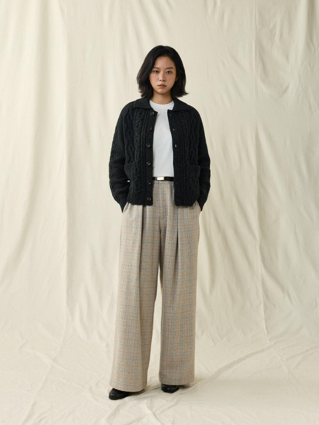 SUPERTOFU Warm Wool Blend Casual Relaxed Unisex Plaid Brown Khaki Wide-Leg Pants