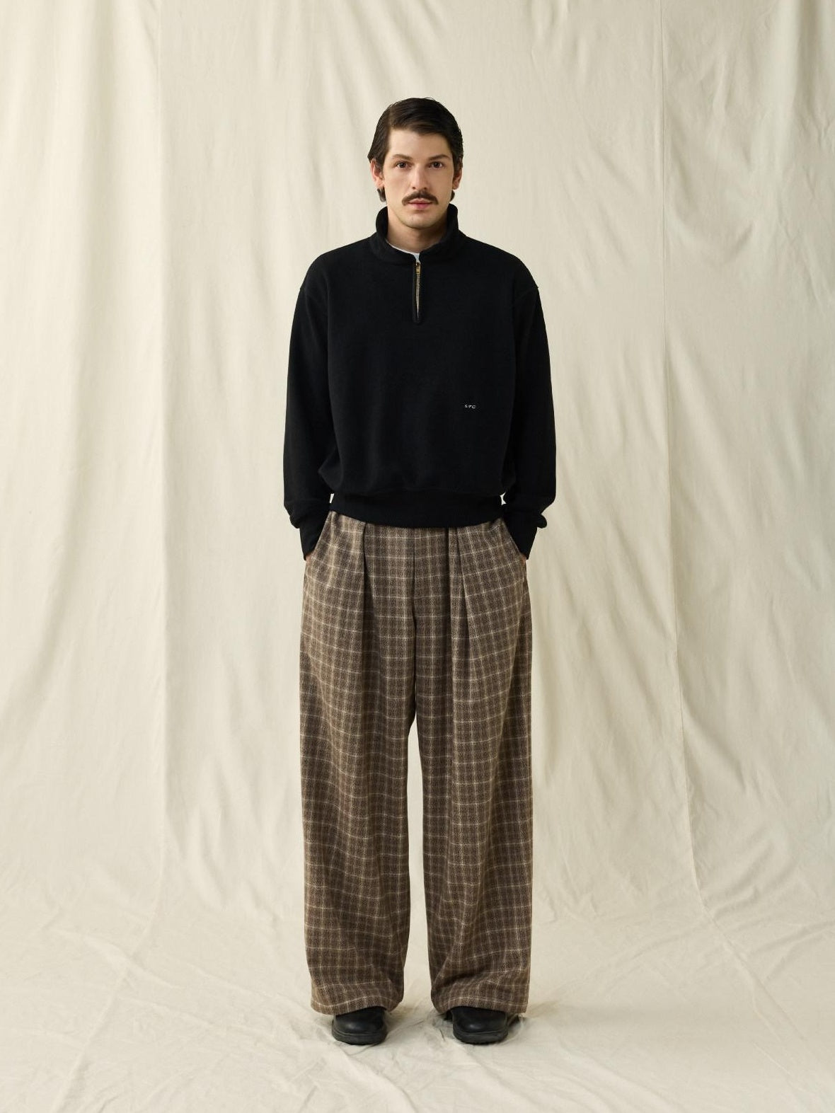 SUPERTOFU Warm Wool Blend Casual Relaxed Unisex Plaid Brown Khaki Wide-Leg Pants