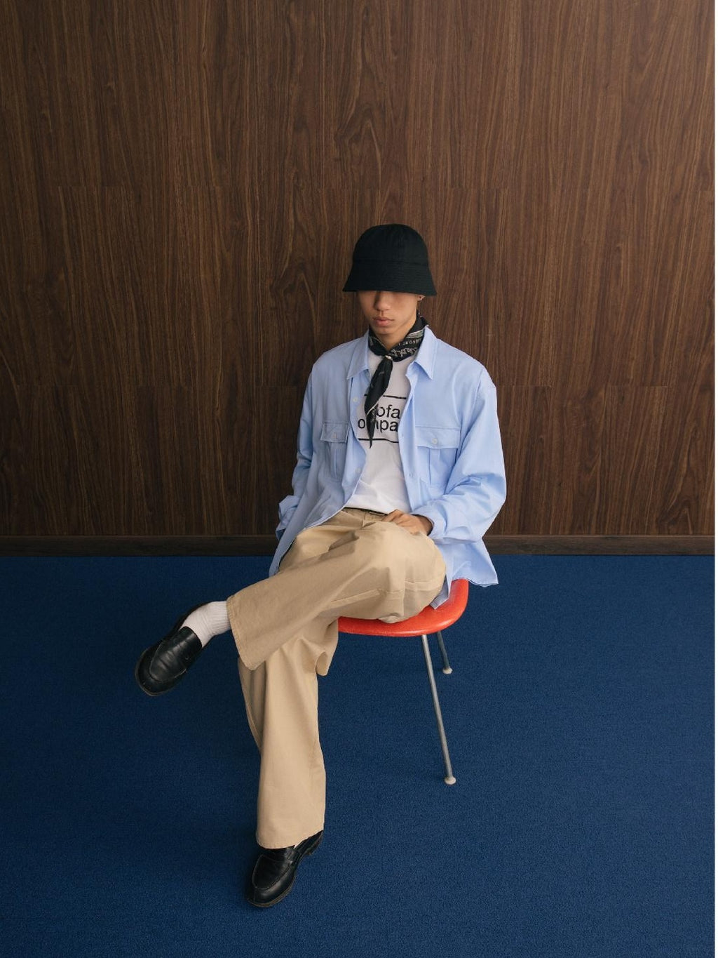 SUPERTOFU Wrinkle Free Oversized Point Collar Long Sleeve Casual Solid Button Down Shirts