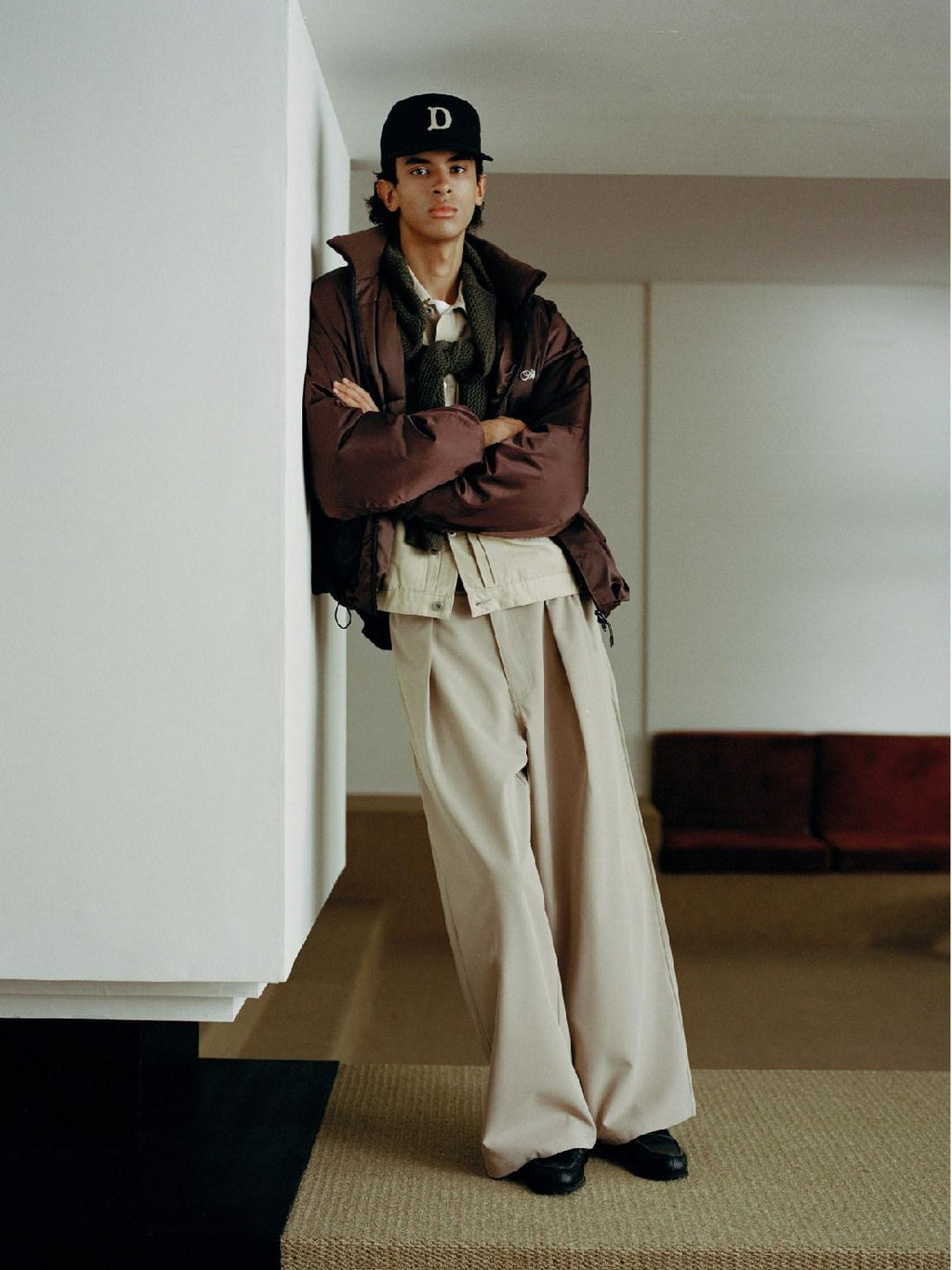 SUPERTOFU Wrinkle Resistant Relaxed Wide Leg Everyday Casual Khaki Black Chinos