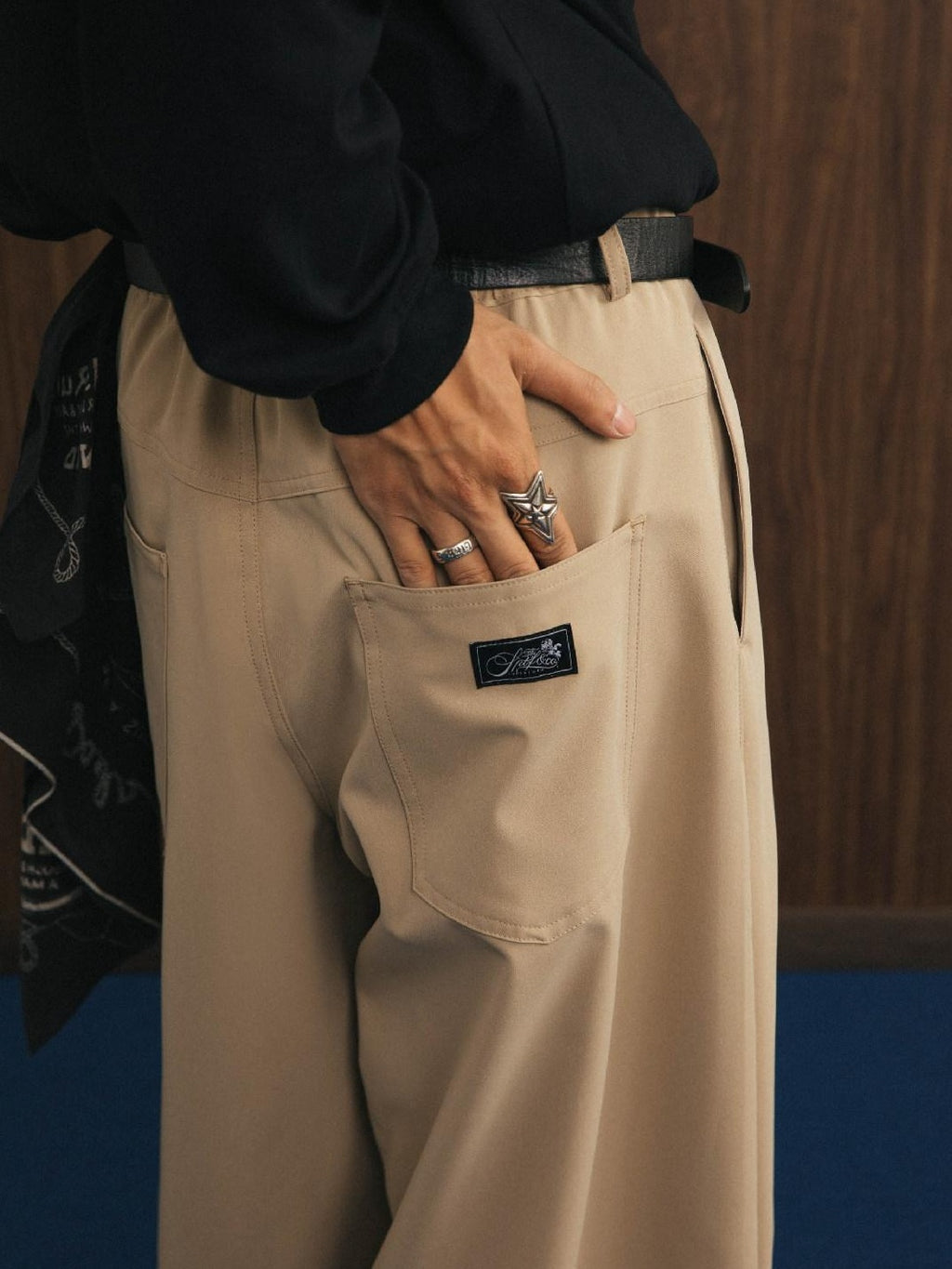 SUPERTOFU Wrinkle Resistant Relaxed Wide Leg Everyday Casual Khaki Black Chinos