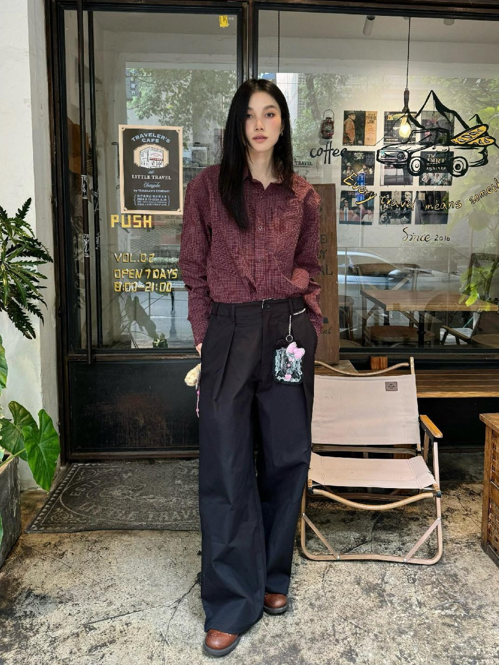 SUPERTOFU Wrinkle Resistant Relaxed Wide Leg Everyday Casual Khaki Black Chinos