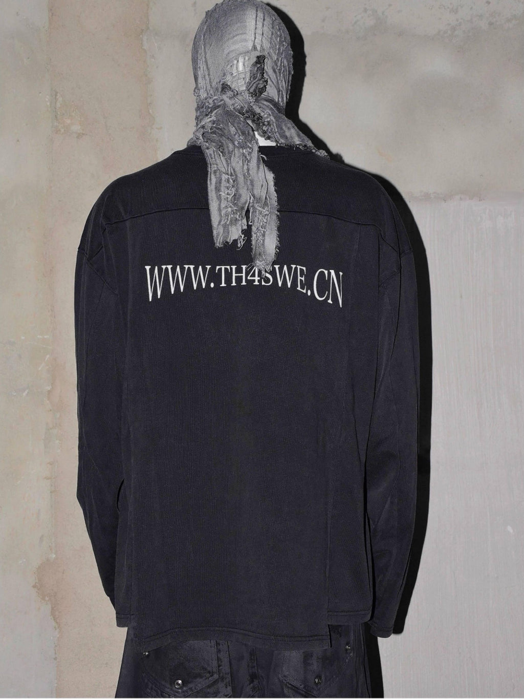 TH4SWE 100% Cotton Breathable Loose Patchwork Animal Unisex Long Sleeve T-Shirts
