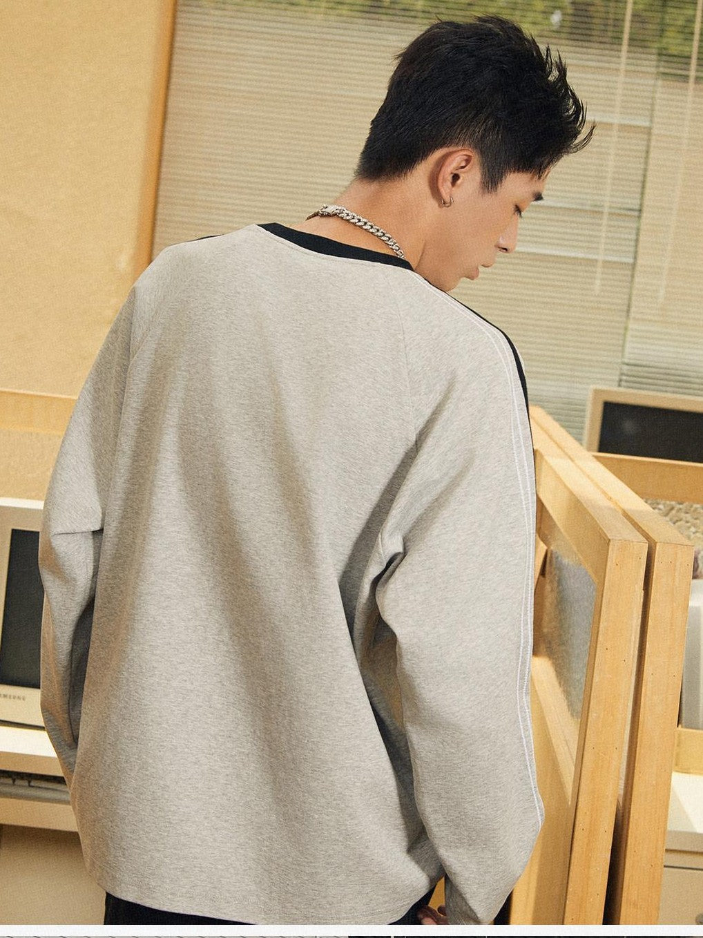RickyisClown Retro Chain Stitch Embroidered Webbing Colorblock Men's Long Sleeve T-shirts