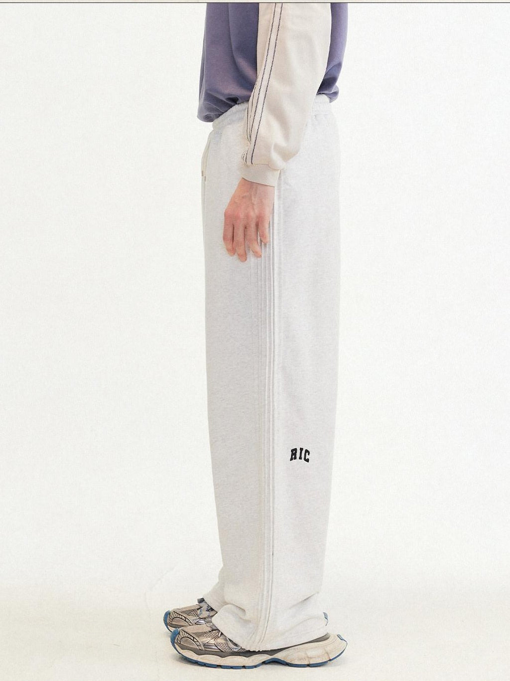 RickyisClown Black Striped Side Pleat Chinese Streetwear Men's Cotton Blend Sweatpants