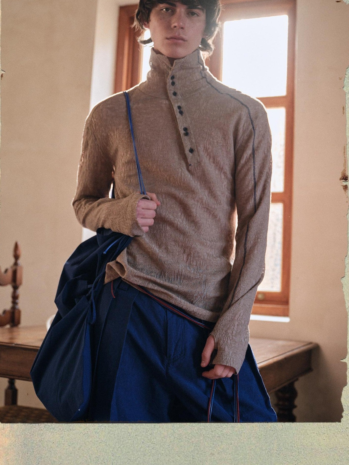soknot Blush Lace High Neck Diagonal Placket Men's Long Sleeve T-shirts