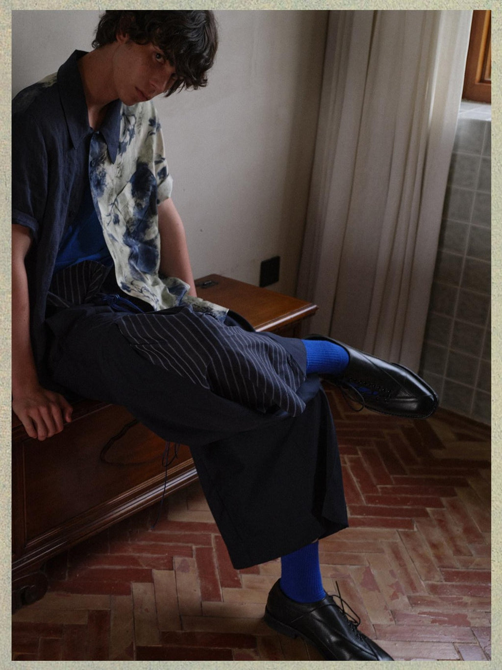 soknot Deep Lake Blue Colorblock Floral Asymmetric Placket Men's Silk Print Shirts