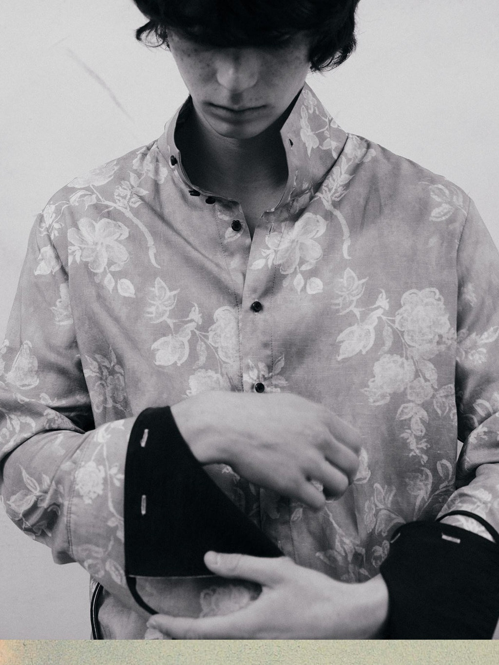 soknot Pink Purple Chinese Stand Collar Printed Flared Cuff Men's Lyocell Print Shirts